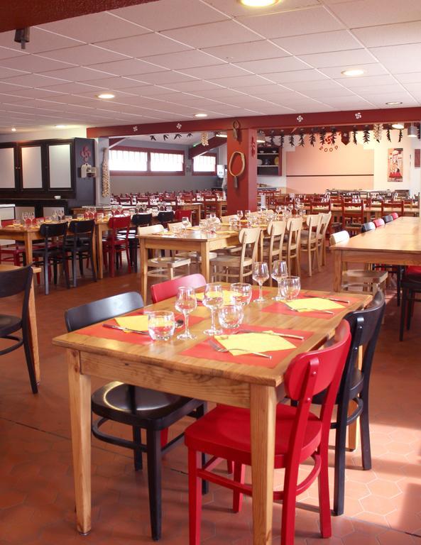 Vvf Pays Basque Sare La Rhune Exterior photo